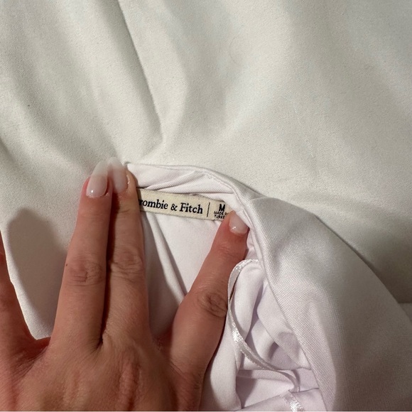 Abercrombie & Fitch White Dress - Picture 5 of 6
